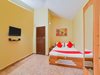 Hotel Oyo 7509 O Classio Baga Beach Resort
