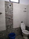 Hostal Iroomz Hotel Gananjaya