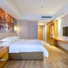 Vienna International Hotel Wuyi Square