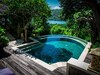 Hotel Twin Island Villas & Dive Resort