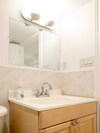 Quiet Greektown 1 Bedroom Apartment