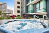 Apartamento Chic Water-view Unit With Spa Bath 500m From Beach