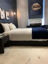 Hostal Room In Bb - Queen Studio Room Downtown Musees Montreal