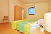 Apartments Pa? - 28m From Beach