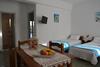 Hostal Klados Studios