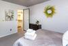 Comfort And Style In The Phoenix Biltmore Area!