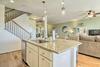 Charming Townhome With Patio, Less Than 5 Mi To Beach!