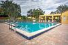 Apartamento Naples Villa With Pool Access About 1 Mi To Beaches!