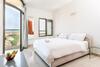 Modern 3br Apartment W/ Sea & City View