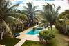 Hotel Hibiscus Center