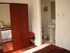 Hostal White House View Guest House
