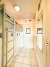 Apartamento Bright Apt With Swimming Pool And Balcony