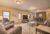 Well-appointed Onalaska Cabin - Walk To Lake!