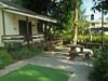Hostal Wasuthan Garden House