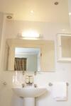 Hostal Clifton Villa Guest House