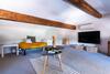 G�te Les Tours - G�te De Groupe En Provence