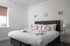 Beachcliffe House - Sea Front Property - Sleeps 10 - Pet Friendly