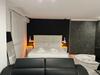Hotel H. Pelayo Autocheck-in Suites Con Jacuzzi