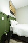 Bon 17 Hotel