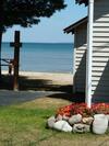 The Beach House Lakeside Cottages
