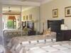 Hostal Avon Road Guest House & Tours