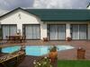 Hostal Avon Road Guest House & Tours