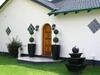 Hostal Avon Road Guest House & Tours