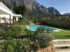 Hostal The Terraces @ Chambray Estate