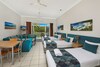 Aparthotel Sandcastles 1770 Motel & Resort