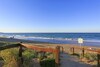 Aparthotel Sandcastles 1770 Motel & Resort
